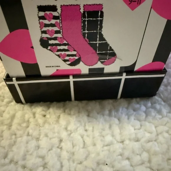 Betsey Johnson Pink and Black Heart Socks - Picture 3 of 3